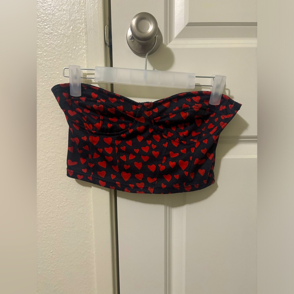 Black Tube Top w Hearts